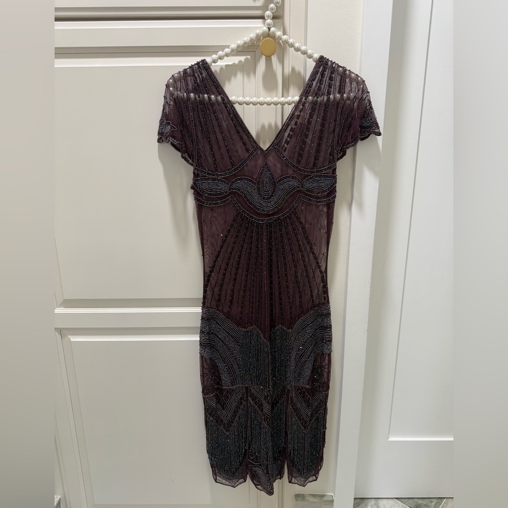 Elegant Beaded 1920s Dress.